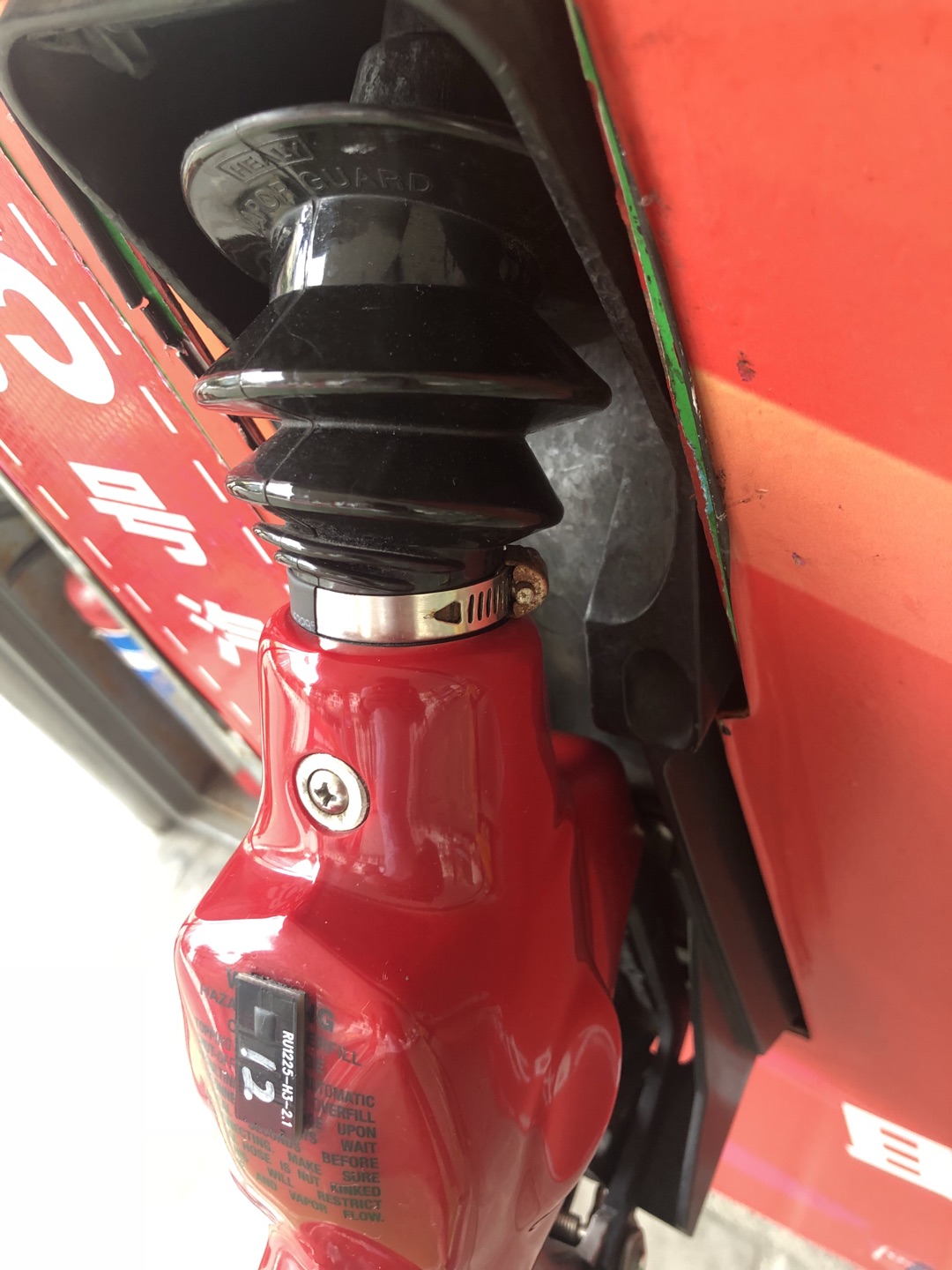 Connected payment and fuel nozzle equipment